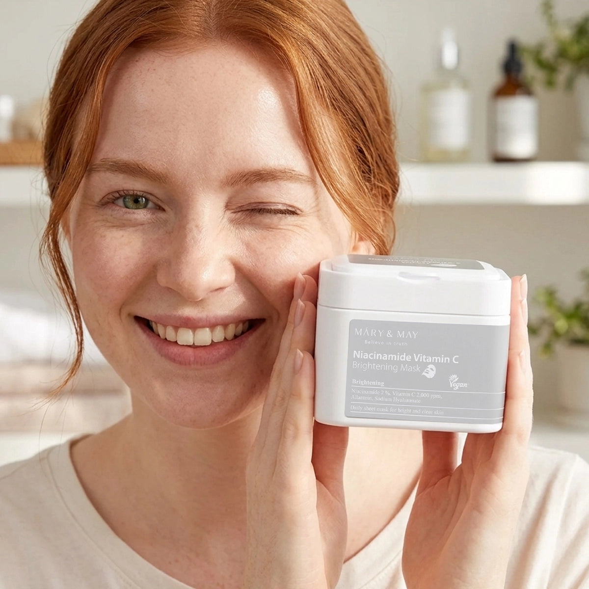 MARY&MAY Niacinamide Vitamin C Brightening Mask (30pcs)